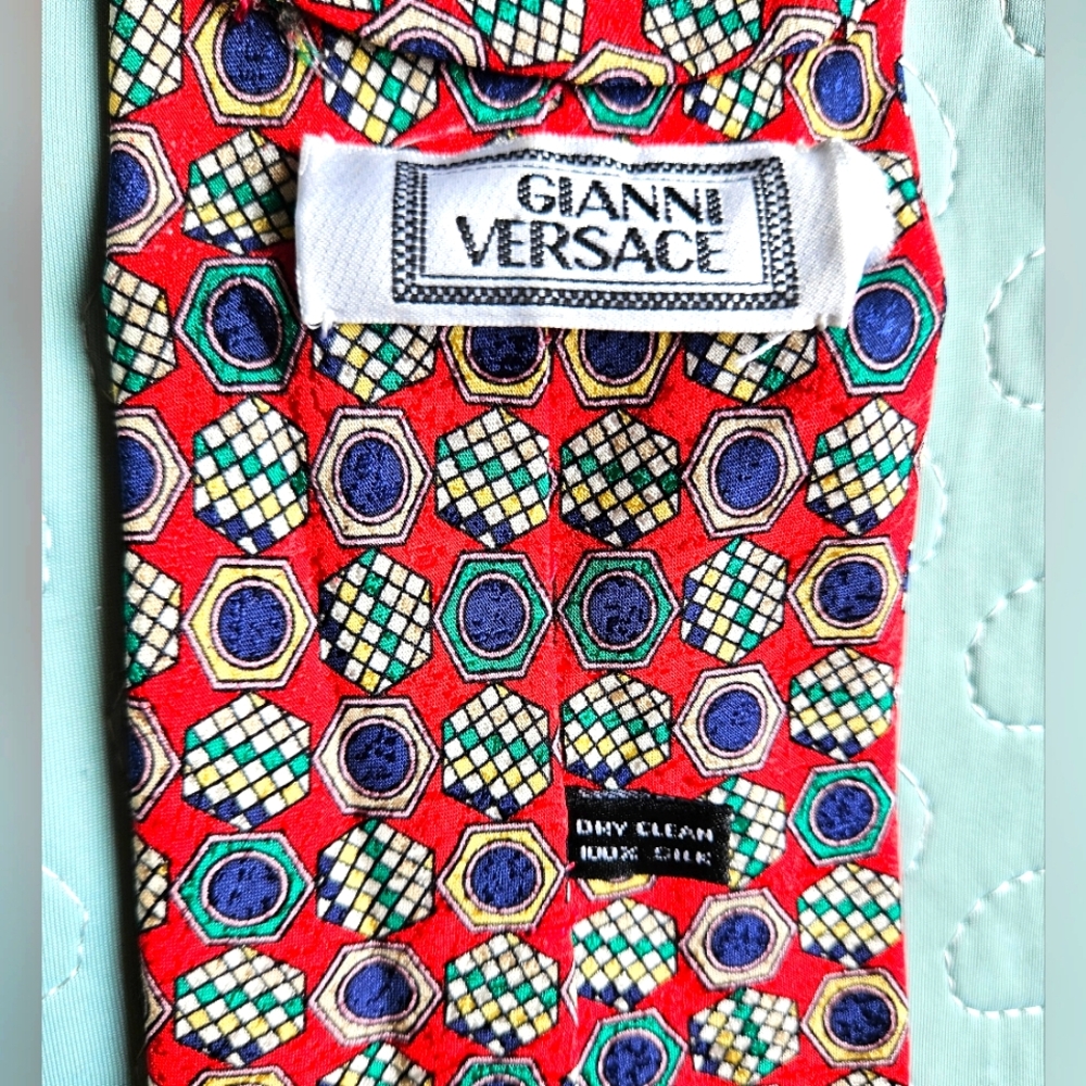 Gianni Versace Neiman Marcus Red/Green/Blue/Yellow Geometric Print Silk Tie